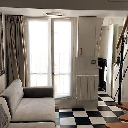 Appartamento Duplex Notre-Dame De Parigi Esterno foto