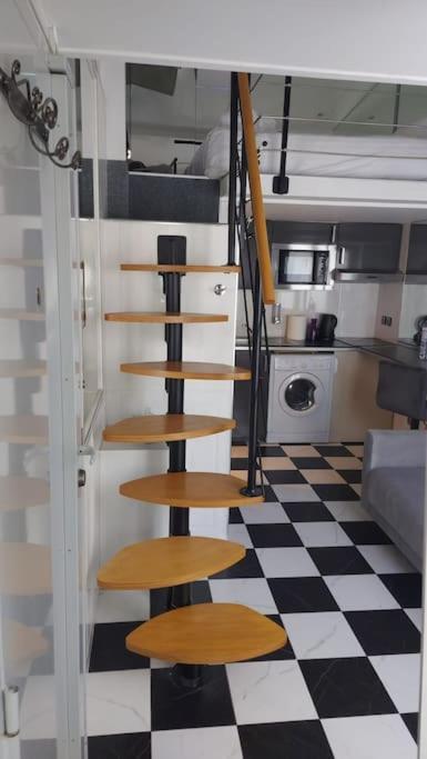 Appartamento Duplex Notre-Dame De Parigi Esterno foto