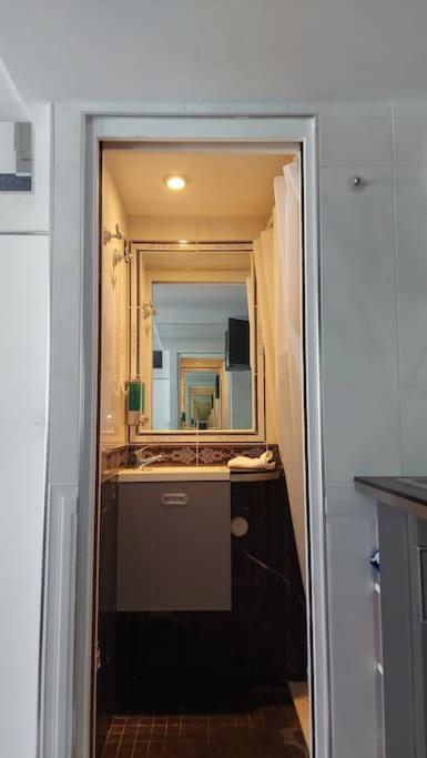 Appartamento Duplex Notre-Dame De Parigi Esterno foto